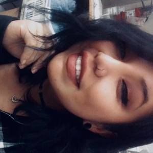 Meet your Posher, Rayna